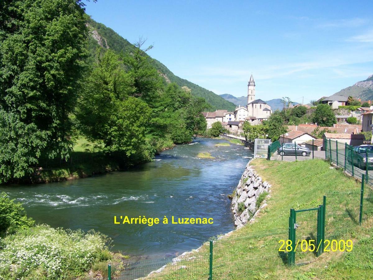 Appartement Les Rives De L'Ariege Luzenac Bagian luar foto